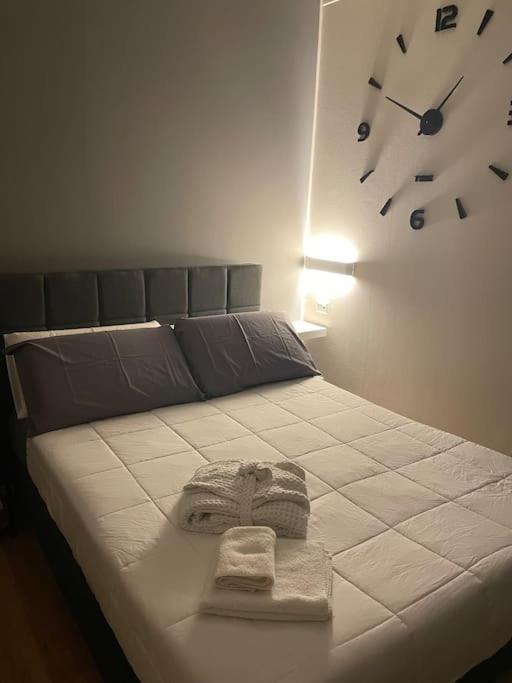 Cucchiari Suite 7B Modena Exterior photo